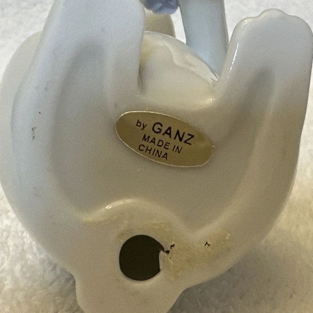 GANZ White Porcelain Bunny Rabbits Raised Flower Accents Easter 5‎ x 3